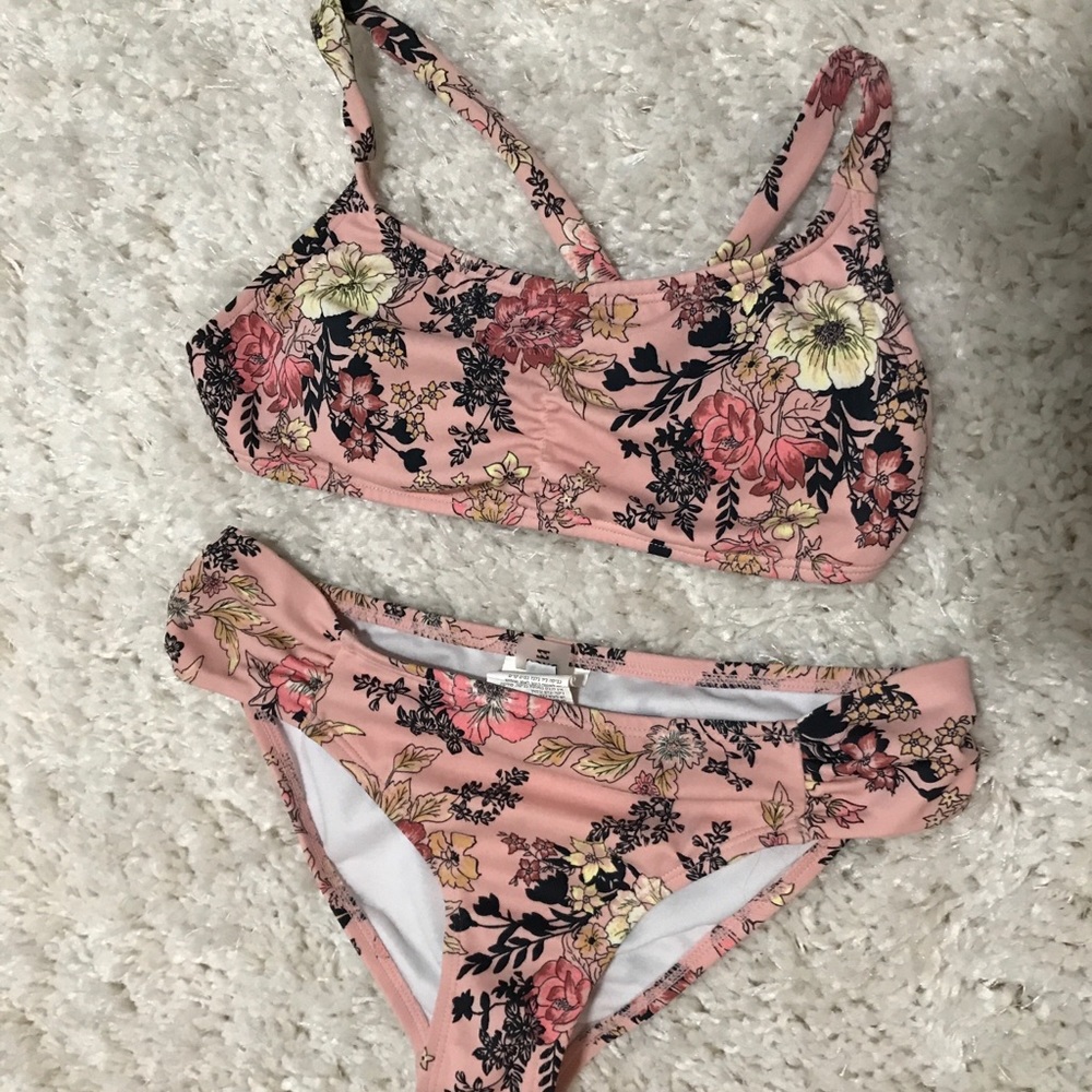 Billabong bikini size 12 in kids